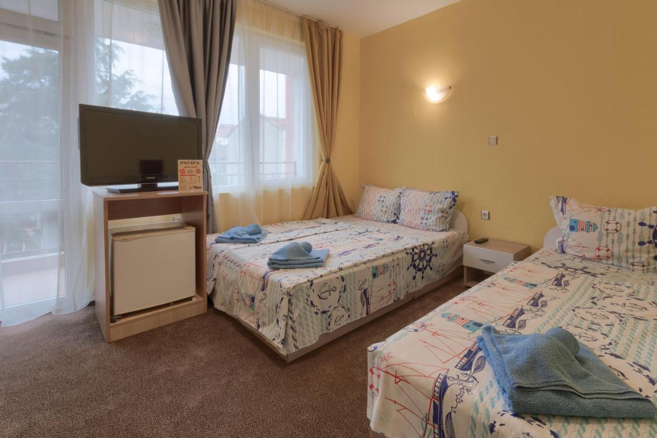 Kazlarov Guest House Kiten  Esterno foto