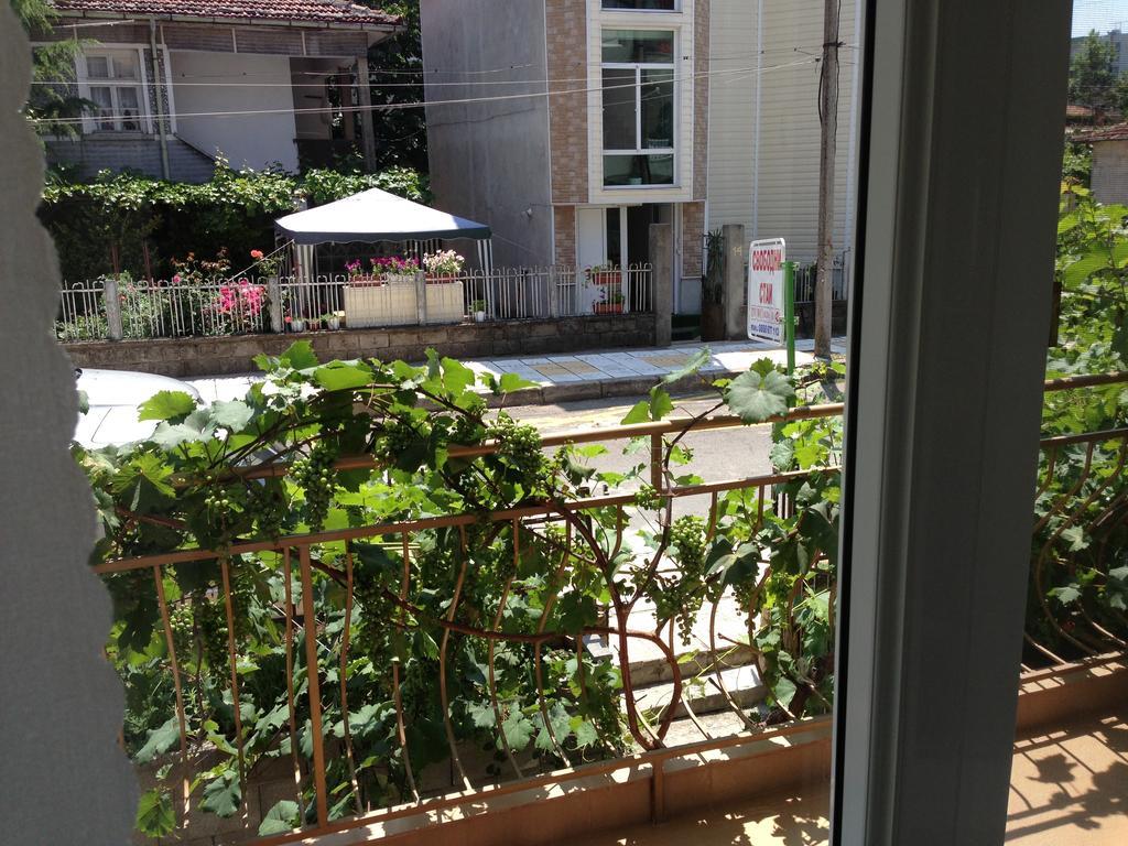 Kazlarov Guest House Kiten  Esterno foto